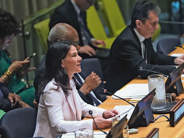In der UN-Generalversammlung befindet sich Annalena Baerbock unter gleichgesinnten Israelfeinden