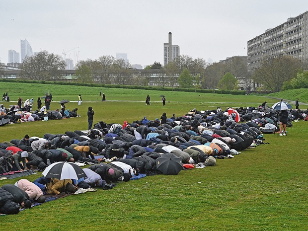 Umfrage: Drittel der britischen Muslime für Scharia bis 2044