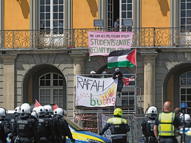 Sturm auf die Universitäten: Der Terror der Hamas-Anhänger  