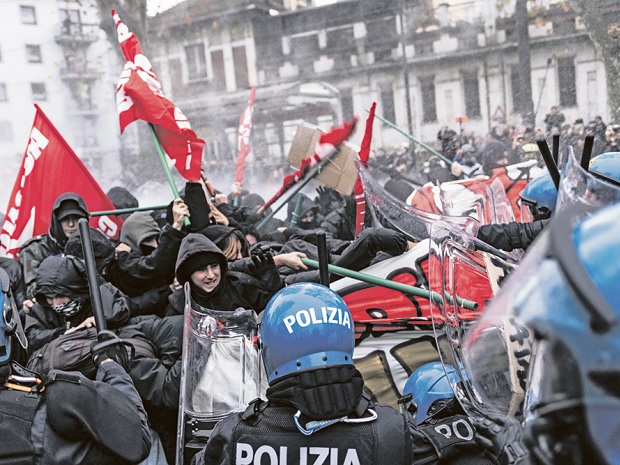 Italien: Turin brennt&nbsp;– Politische Linke mit paramilitärisch koordinierter Gewalt