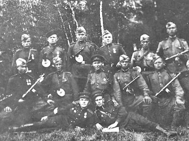 Mit jiddischen Befehlen gegen Hitler – Juden in der 16. Litauischen Division