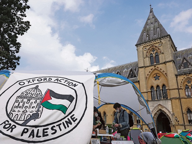 Mit Steuergeld gegen Israel: Die Drahtzieher der Gaza-Proteste